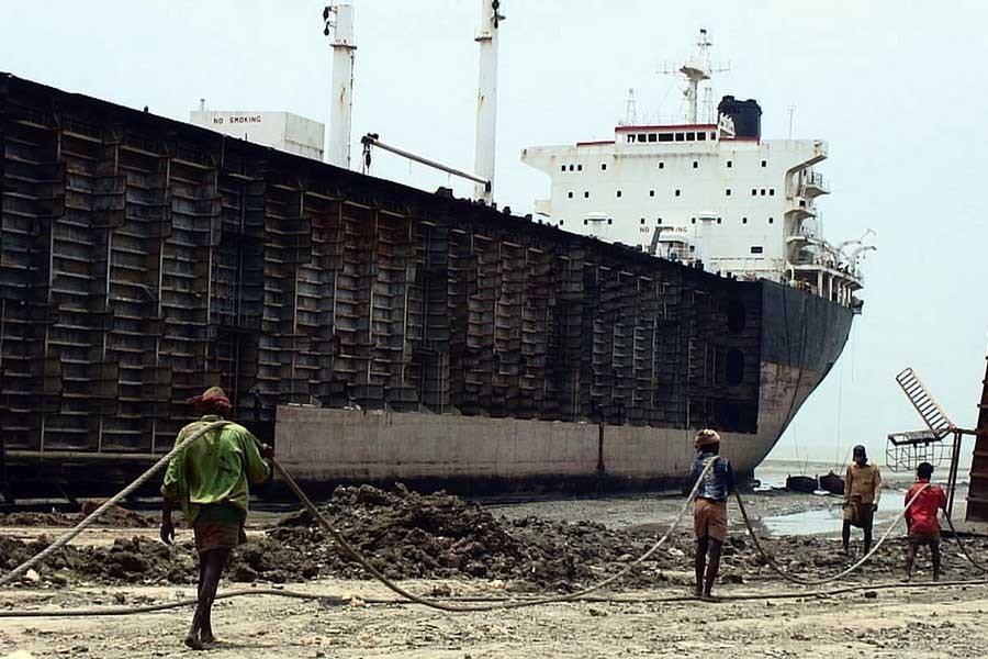 Challenges before ship-breaking industry   