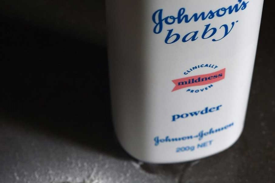 Johnson & Johnson to pay $4.7b damages in talcum powder cancer case