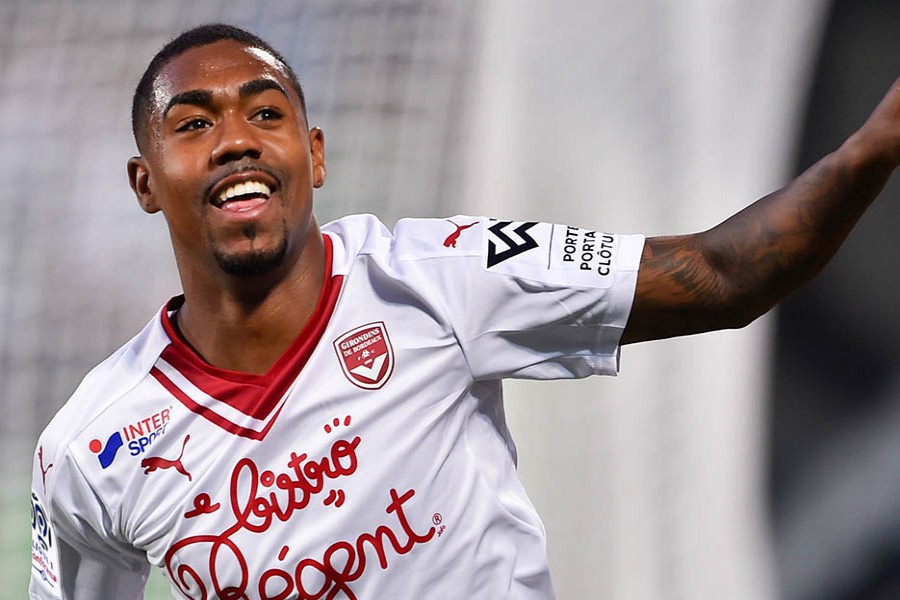 Barca agree €41m Malcom deal