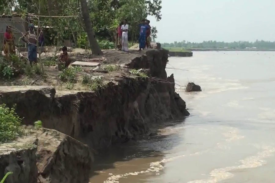 The scourge of river erosion   