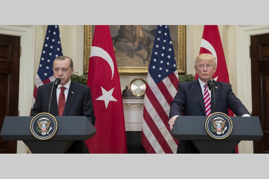 US sanctions widen rift with Turkey   