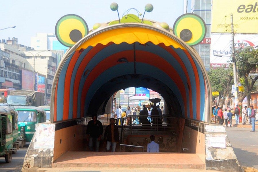 The Butterfly Tunnel or Cave of Butterflies at Karwan Bazar, Dhaka. Picture used only for representational purpose — Collected