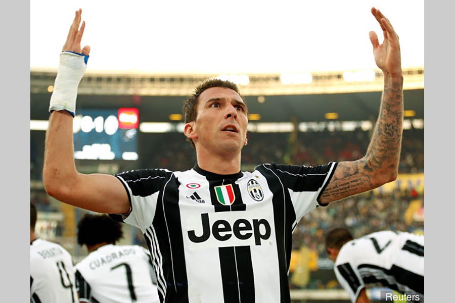 Mandzukic retires from Croatia duty