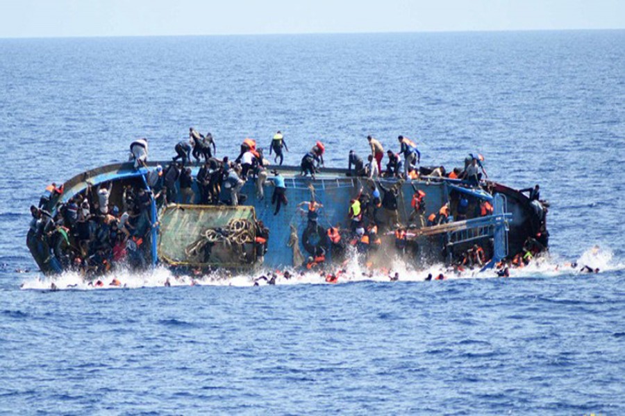 Migrant boat sinks off Tunisia, at least five dead