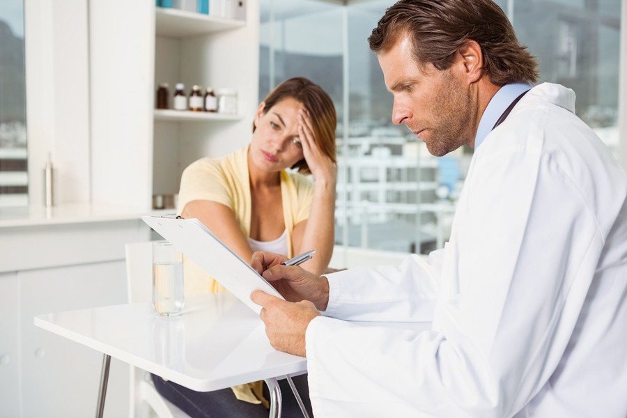 A doctor with his distressed patient. Representational image