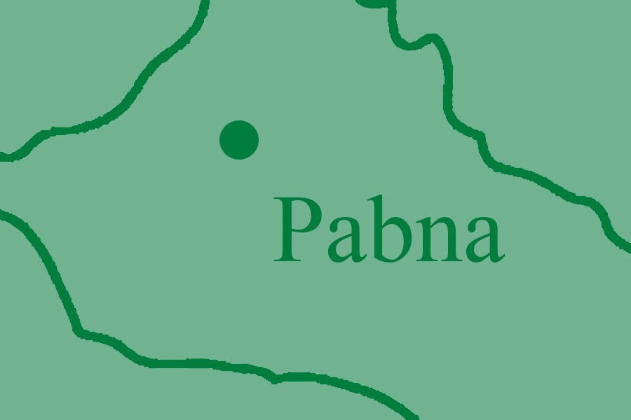 Man ‘hacks father to death’ in Pabna