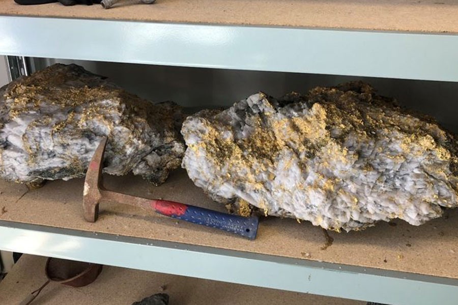 More than 2,400 ounces of gold were found in the largest rock, RNC Minerals says - Photo Courtesy: CNW Group/RNC Minerals