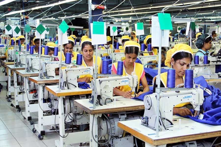 BD RMG workers busy in the factory. File photo (collected)