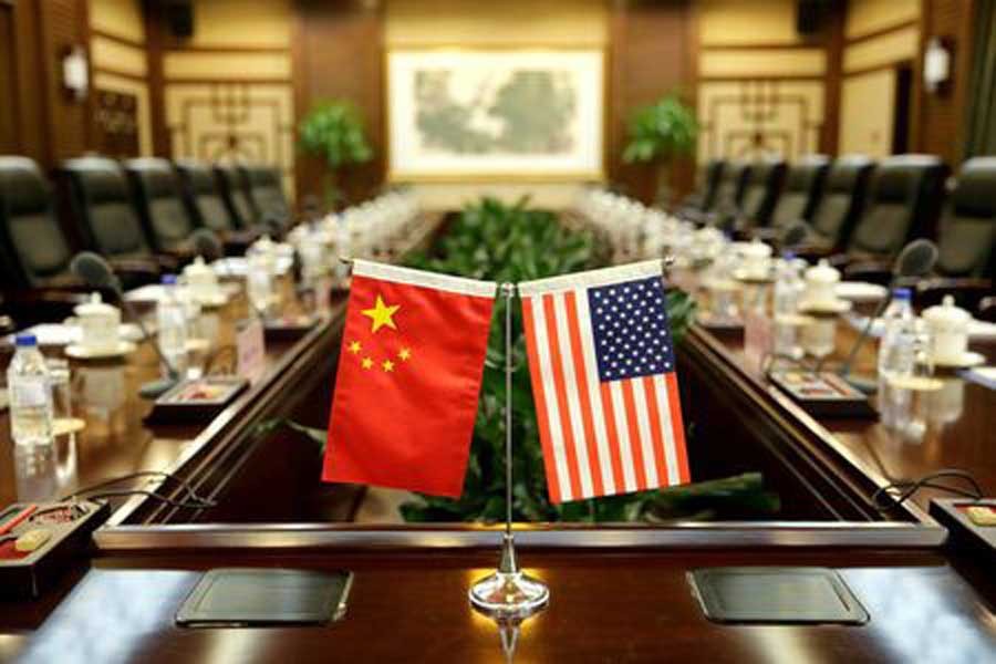 Flags of US and China are placed for a meeting at the Ministry of Agriculture in Beijing, China, June 30, 2017. Reuters/File Photo