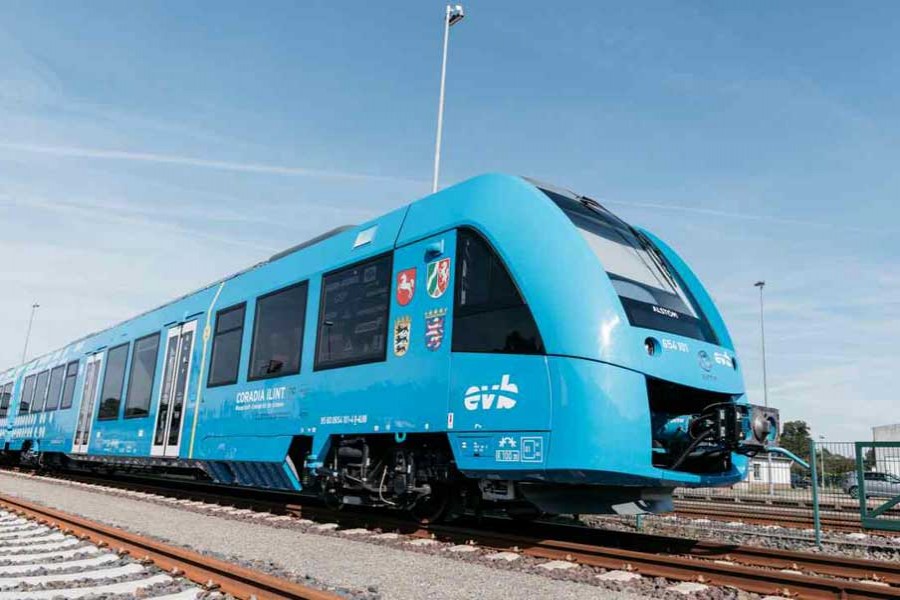 Hydrogen-powered train on its way to cause disruption