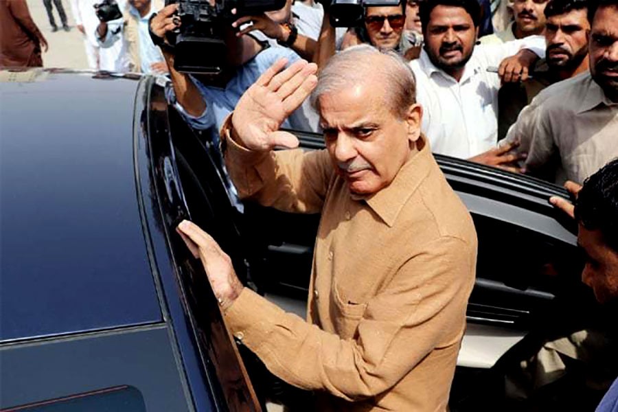 Pakistan opposition leader Shahbaz Sharif arrested