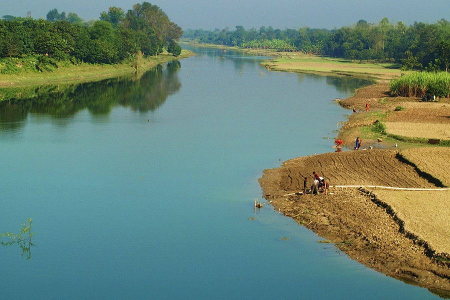 Baral river  is one of the offshoots of the Ganges. Image taken from Wikipedia