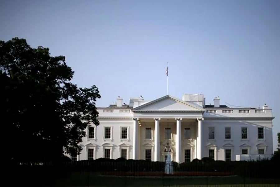 Suspicious package addressed to White House intercepted