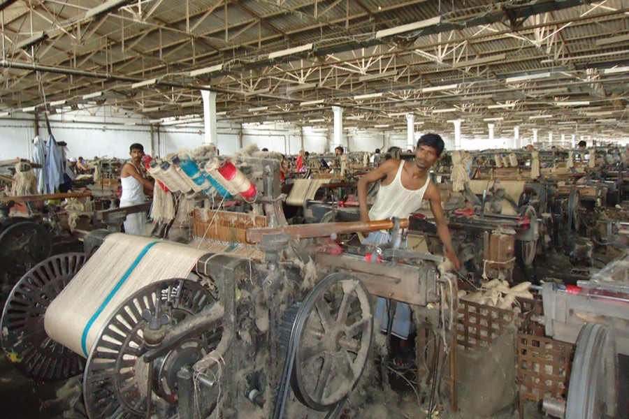 Jute ministry seeks fund to pay wages to BJMC workers