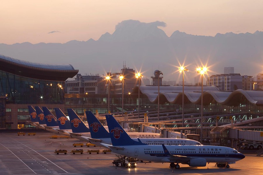 China Southern Airlines planes are seen at the Urumqi Diwopu International Airport, in Xinjiang Uighur Autonomous Region, China on July 31, 2012 — Reuters/File