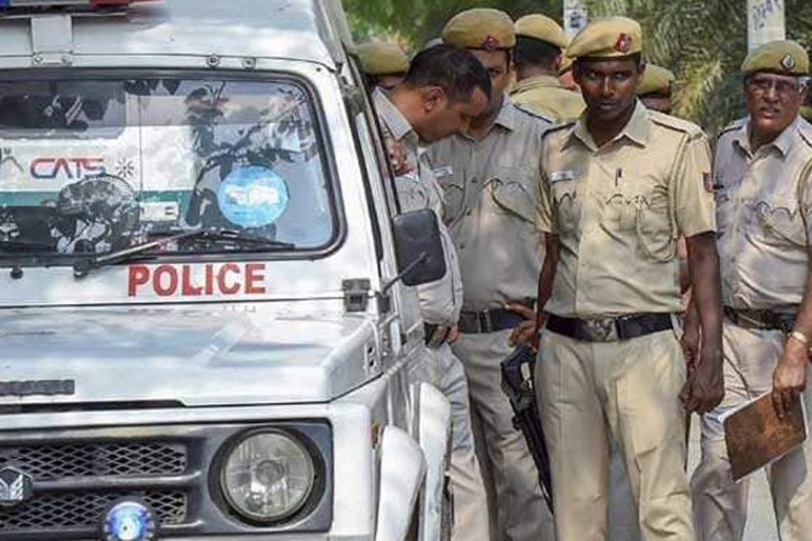 Delhi police arrests three Bangladeshi ‘robbers’