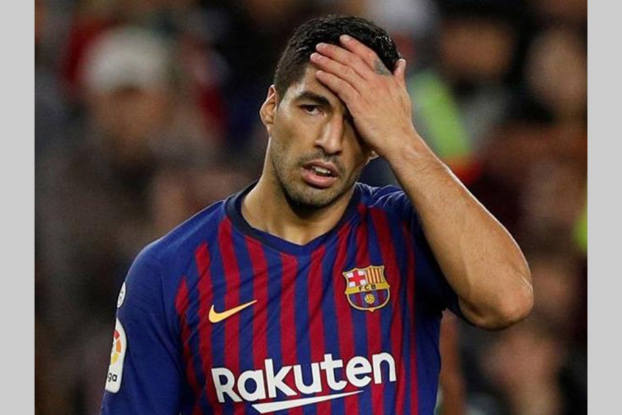 Suarez joins Barca’s injury list