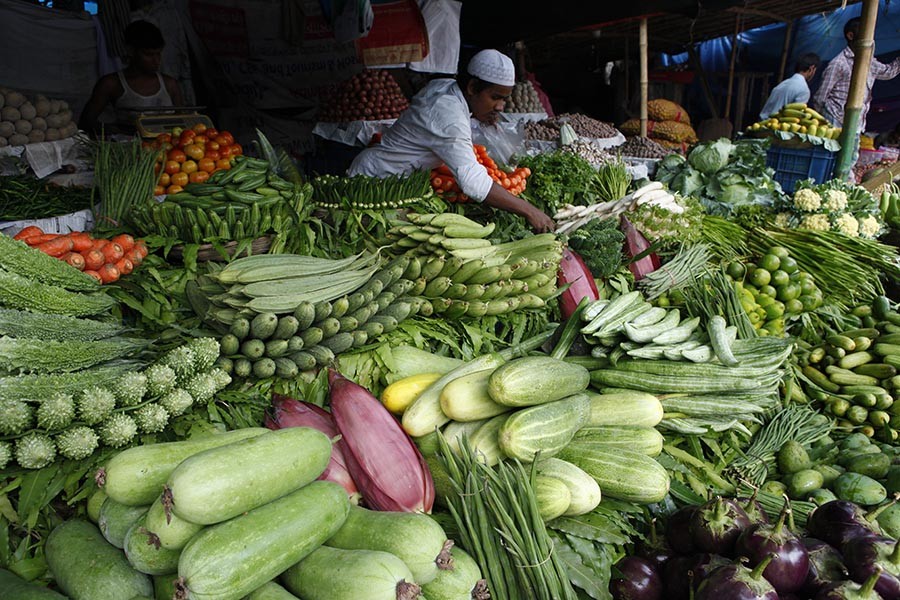 Inflation slightly eases to 5.37pc in November