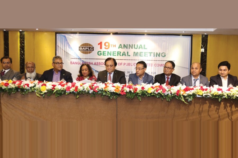Anis A. Khan, Vice President of Bangladesh Association of Publicly Listed Companies (BAPLC) presiding over the 19th Annual General Meeting (AGM) of BAPLC held recently at Amari Dhaka, Gulshan 2 in the city. The other members of the Executive Committee are also seen