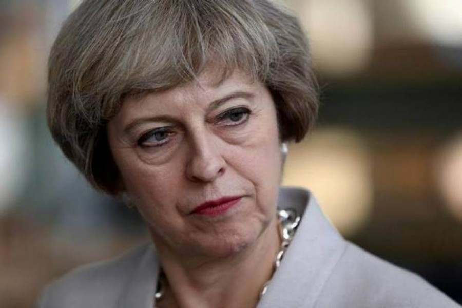 May braces for crushing defeat over Brexit deal
