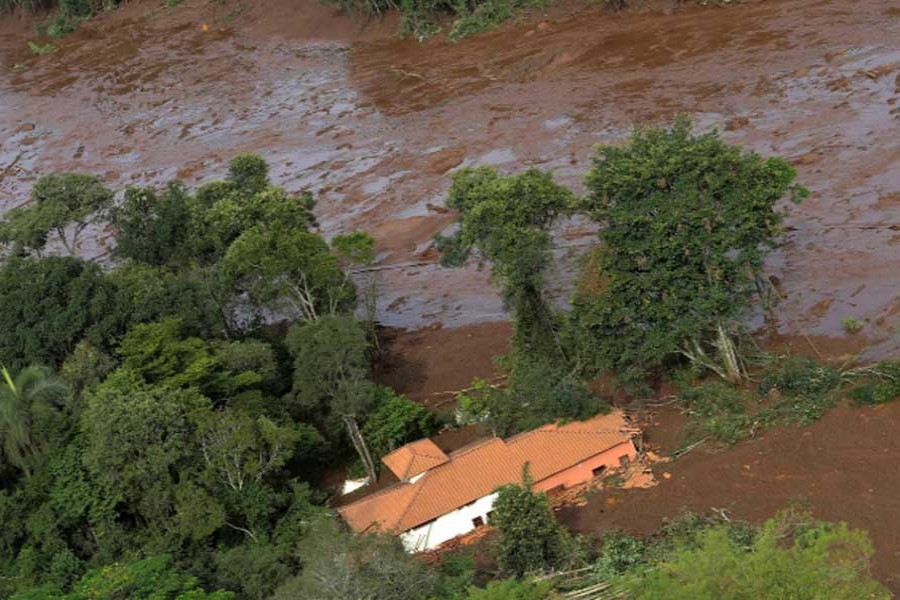 Brazil dam burst: nine bodies recovered, many still missing