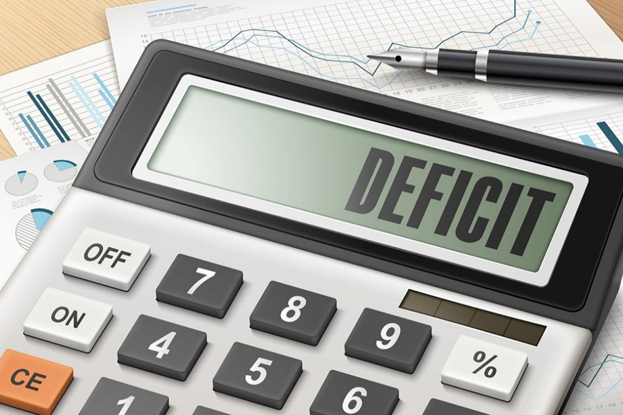 Current account deficit drops in H1