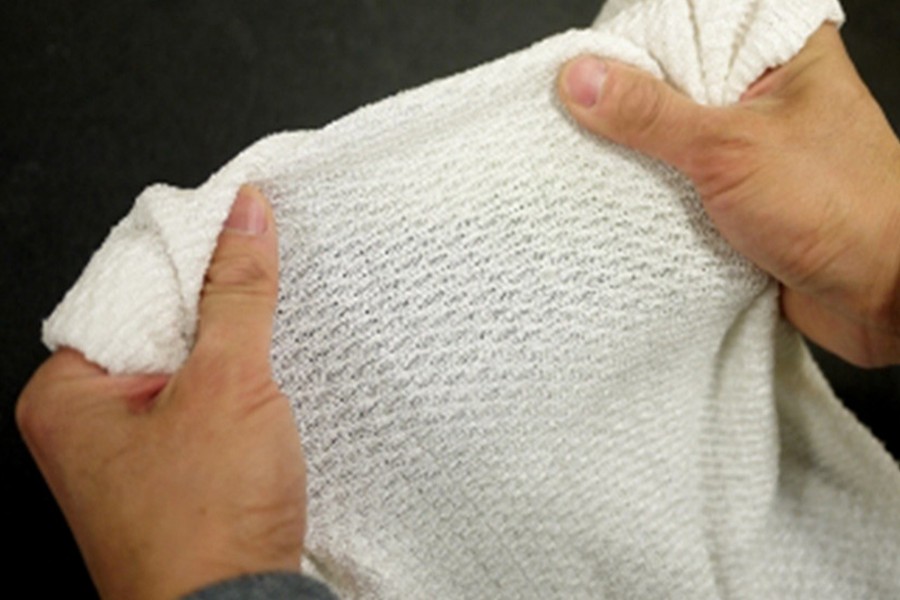 Scientists develop air-conditioning clothes