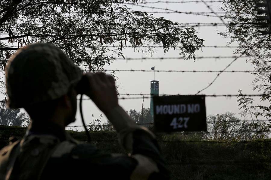 India-Pakistan border quiet but Kashmir tense amid militancy crackdown