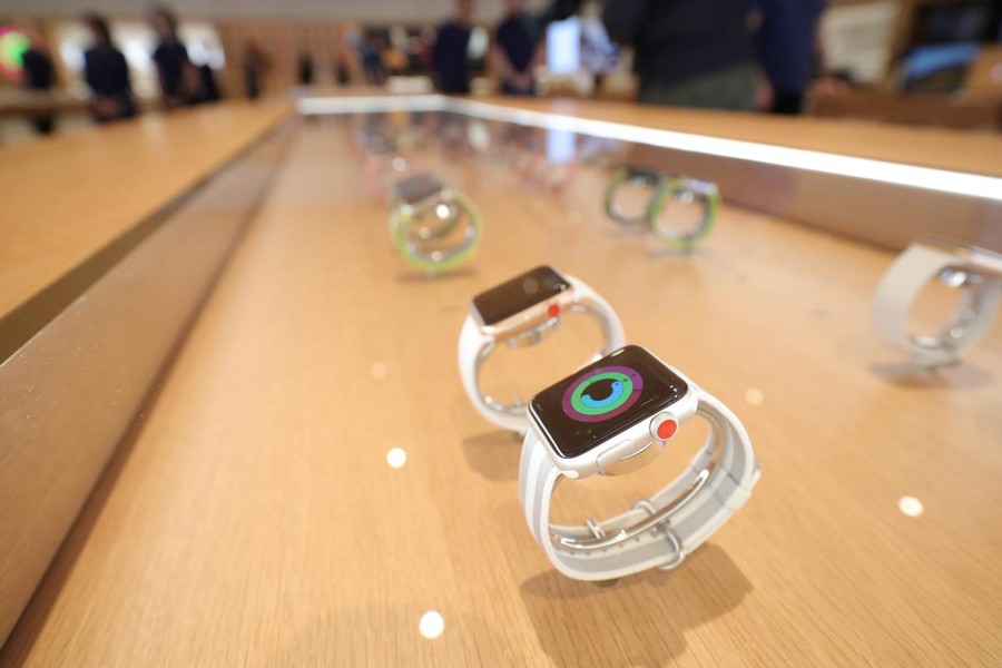 Apple Watch detects irregular heart beat in large US study