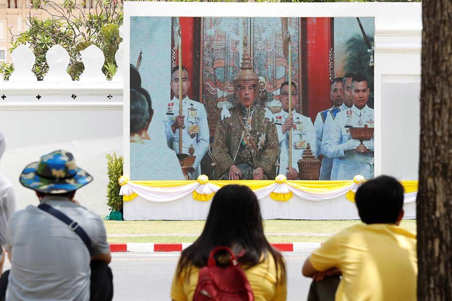 Thailand's King formally crowned as divine monarch