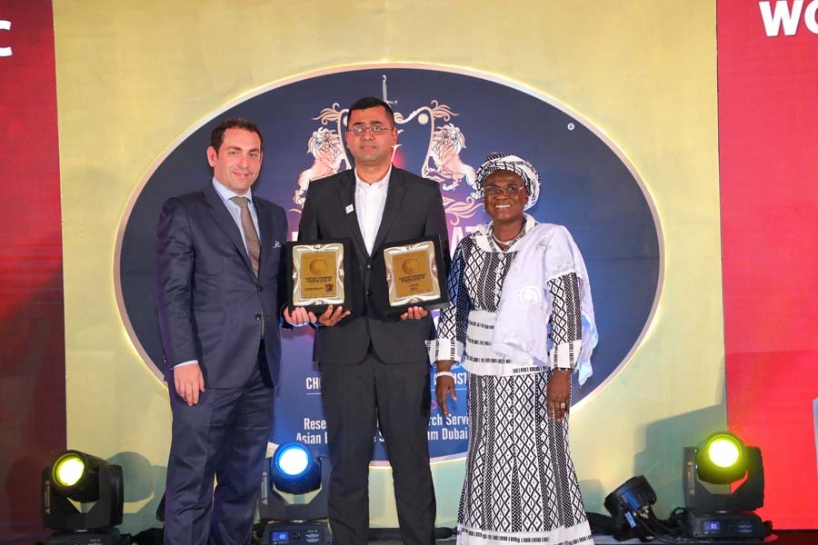 Daraz Bangladesh wins award in Dubai