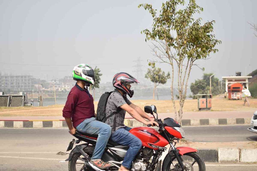 Disciplining Dhaka's motorbikes   