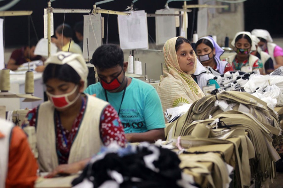 Garment export--the brunt of low price