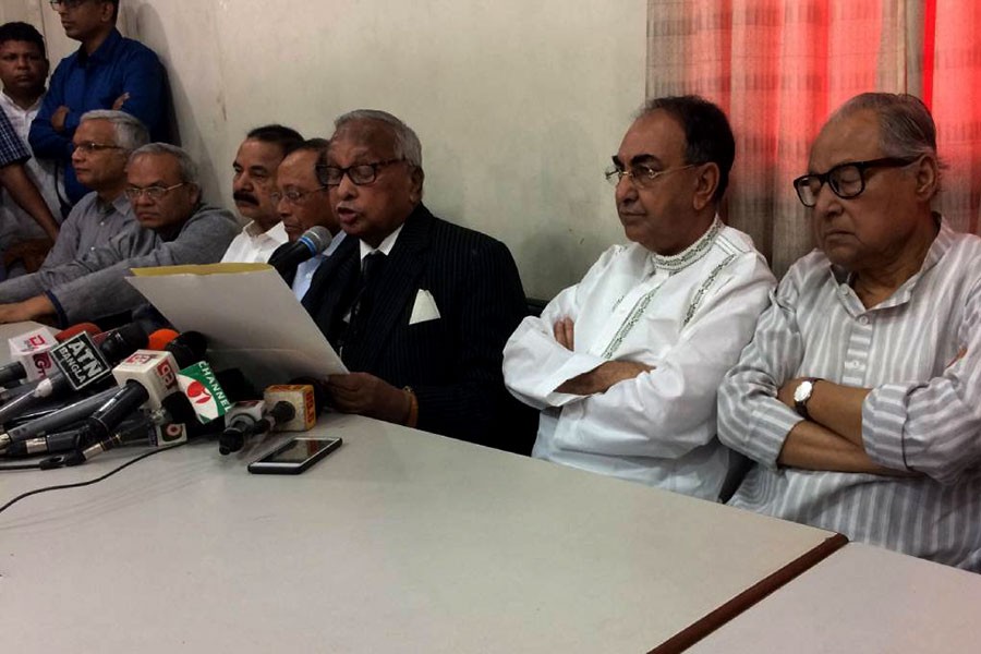 BNP standing committee demands Khaleda's medical treatment