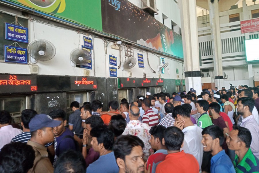 Eid train ticket seekers ‘trapped in online sale’