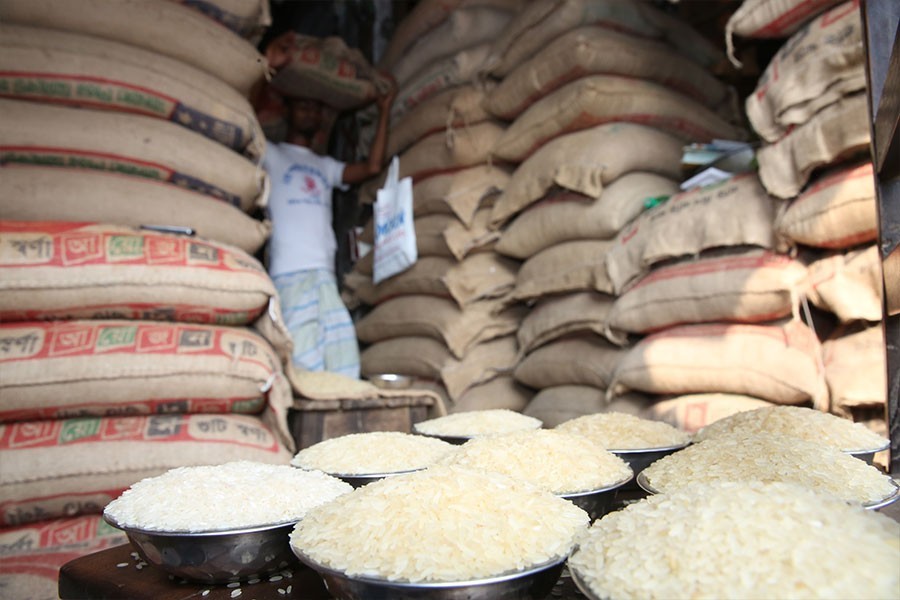 Rice price drops in Dhaka as govt tries to control grain markets