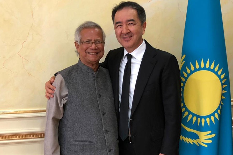 Nobel Laureate Professor Muhammad Yunus with Bakhytzhan Sagintayev, Minister of Presidential Affairs and former Prime Minister of Kazakhstan at his office