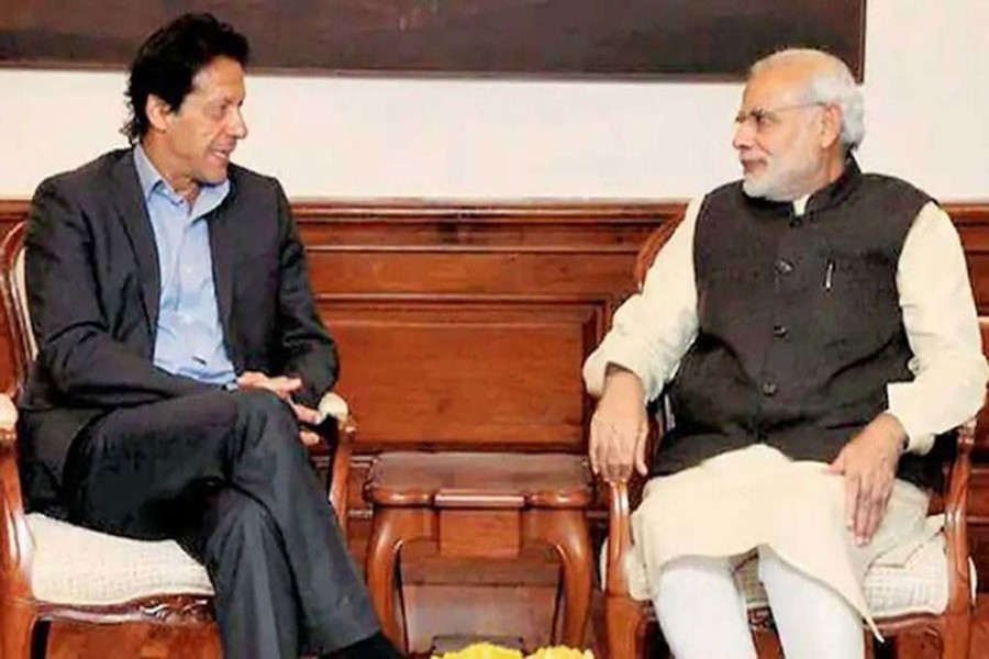 Tehreek-e-Insaf leader Imran Khan meets Narendra Modi in New Delhi in 2016 before taking office as Pakistan's prime minister two years later. Photo collected from the Twitter account of India's Ministry of External Affairs.