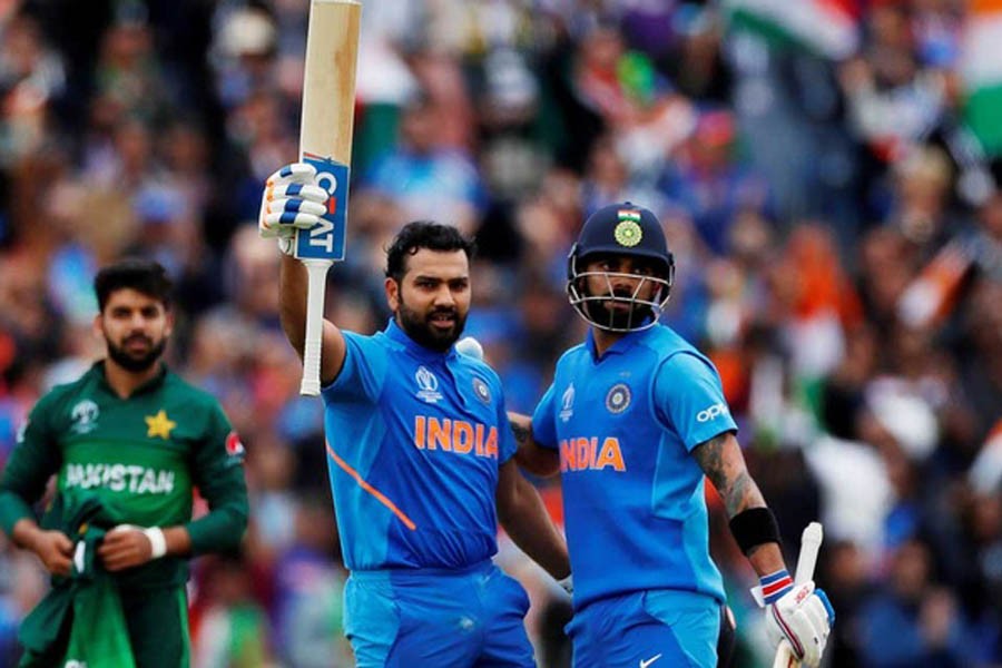 India powers to 336-5 against Pakistan