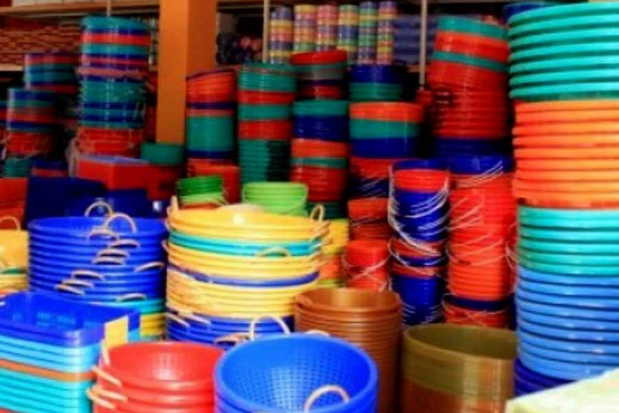Plastic product manufacturers demand withdrawal of VAT