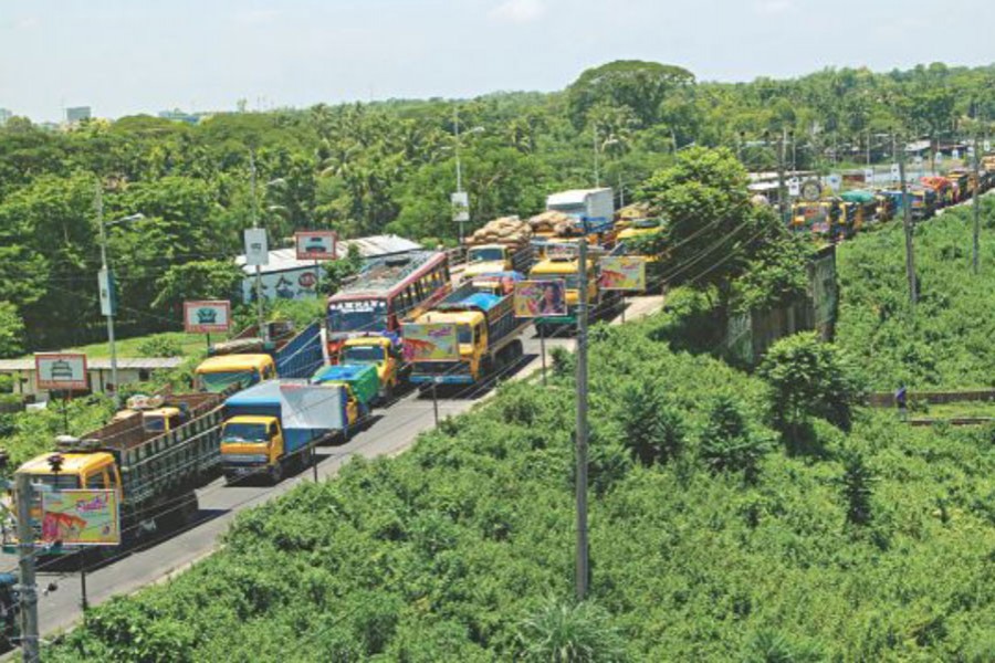Vehicular movement on Dhaka –Sylhet highway resumes
