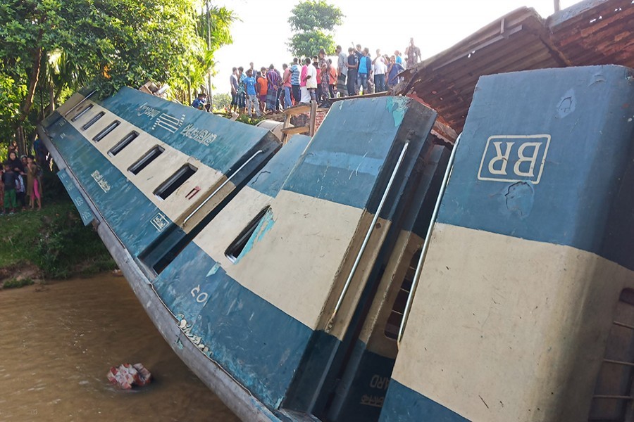 At least five people were killed and 67 people injured when six coaches of Dhaka-bound 'Upaban Express' from Sylhet veered off the tracks at Baramchal in Kulaura upazila on Sunday — Focus Bangla photo