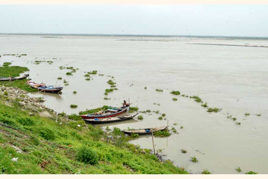 The Padma river near Rajshahi district is continuing to spate over the last couple of days making thousands of char villagers worried    	— FE Photo