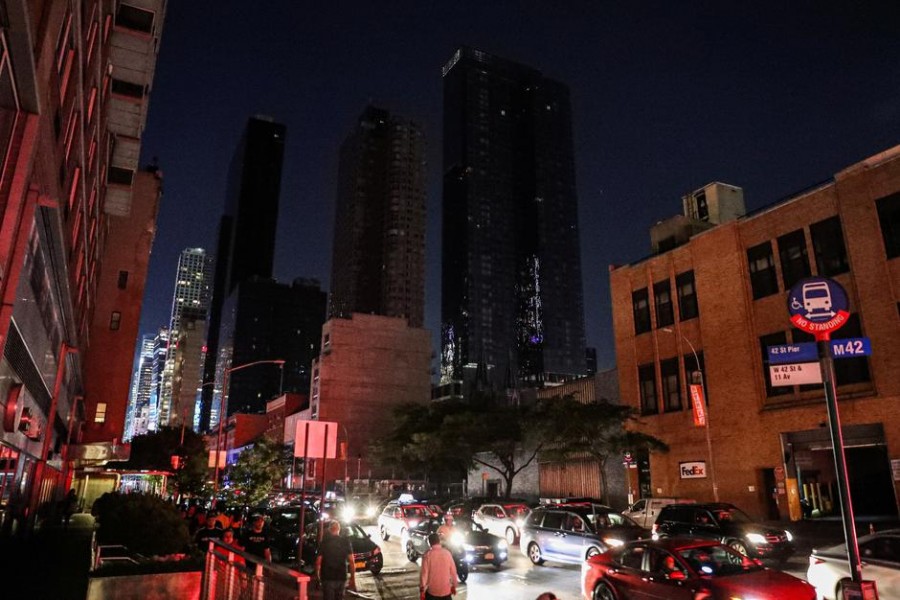 U.S. July 14, 2019 / 5:18 AM / Updated 8 minutes ago Blackout disrupts Manhattan, darkens Broadway theaters Maria Caspani, Robert MacMillan  5 Min Read  NEW YORK (Reuters) - A wide swath of New York’s Manhattan borough was plunged into darkness Saturday after a transformer explosion knocked out power to subways, stores and Broadway theaters, but the city’s main utility said it had restored most power within hours.  No deaths or injuries were reported due to the blackout, which officials said began at 6:47 p.m. EDT (2247 GMT), and darkened a stretch of the city from West 42nd Street to West 72nd Street. The outage occurred 42 years to the day from a major 1970s blackout that sparked looting and rioting in the United States’ most populous city.  “I just flew over the city and most of the lights are back on, that’s clear. Not all of the lights are back on, that’s also clear,” New York state Governor Andrew Cuomo told a news conference about five hours after the outage began. “It is chaotic now on the West Side, certainly.”  By midnight, power had been restored to most of the customers who had lost it, said John McAvoy, chief executive of utility Con Edison [CENY.UL]. More than 73,000 homes and businesses lost power, officials said.  Shouts of celebration could be heard in parts of Manhattan as power was restored, bringing lights and air conditioners back to life.  The cause of the outage was unclear, McAvoy said, adding, “it does not appear related to excessive load.”  A Reuters witness reported hearing an explosion on the Upper West Side around 7 p.m. (2300 GMT), and a city Fire Department spokesman said firefighters were on the scene of a transformer fire.  Sidewalks in Times Square that are usually crowded with tourists on a balmy summer Saturday night were overflowing as Broadway theaters canceled performances. The lights of nearby Radio City Music Hall were dark. A residential building light out near Times Square area, as a blackout affects buildings and traffic during widespread power outages in the Manhattan borough of New York, US, July 13, 2019. REUTERS/Jeenah Moon