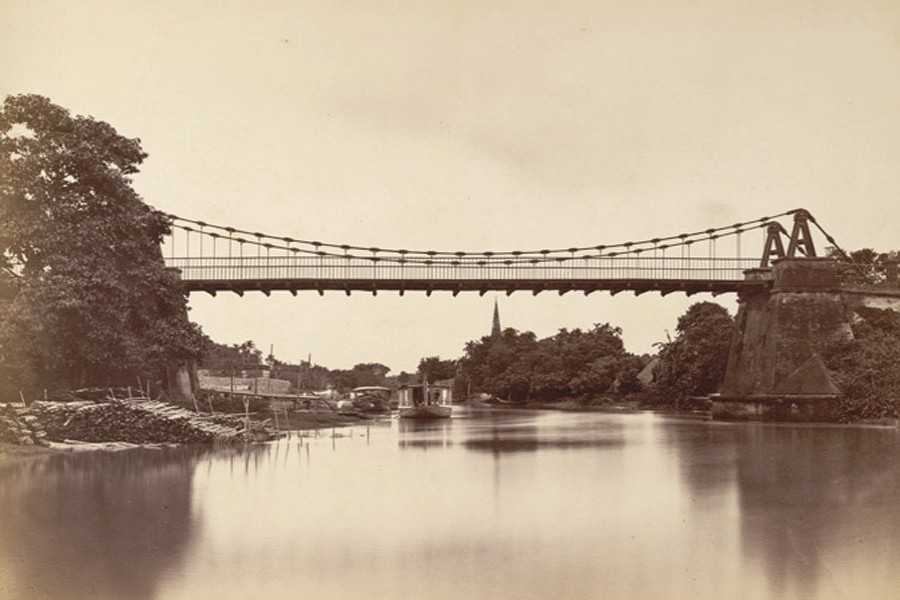 View of Loharpul (suspension bridge) over Dolai Khal at Sutrapur, Dhaka (pic. Hoffman in 1880).  	—Photo courtesy: DhakaDailyPhoto.blogspot.com via the Internet