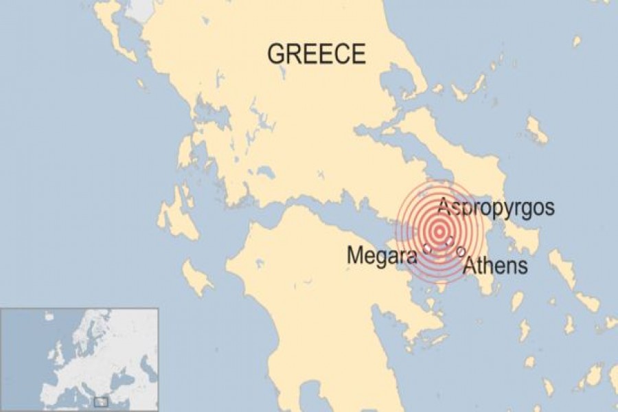 Powerful earthquake jolts Athens