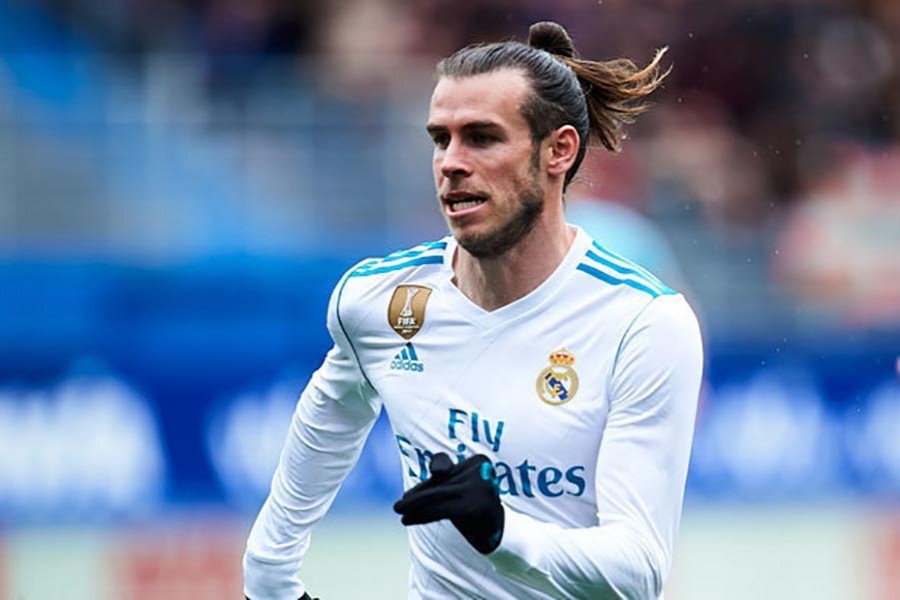 Real calls off Wales Bale's China move