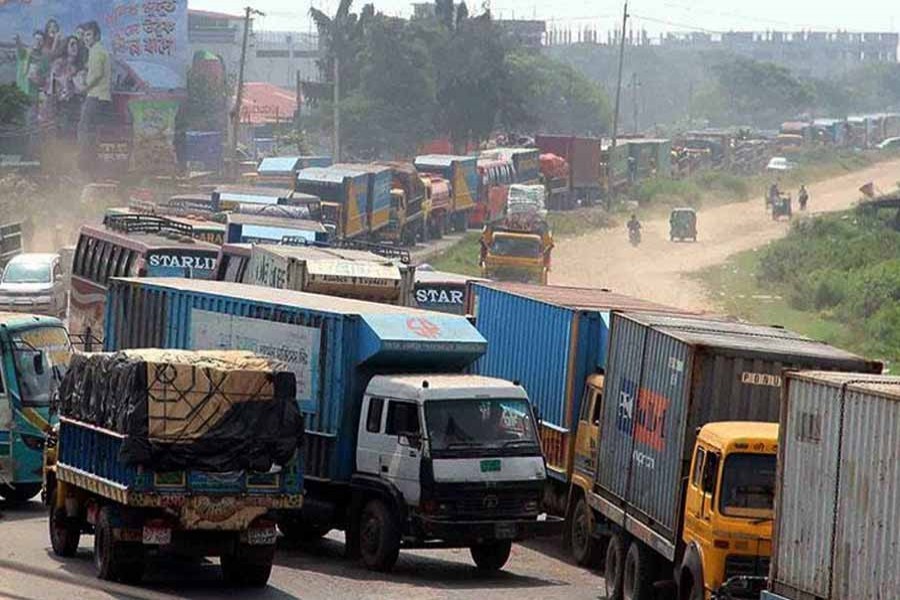 30-km tailback on Dhaka-Rajshahi highway in Sirajganj