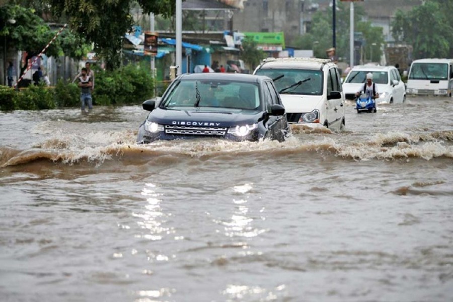 Death toll from Indian floods reaches 147