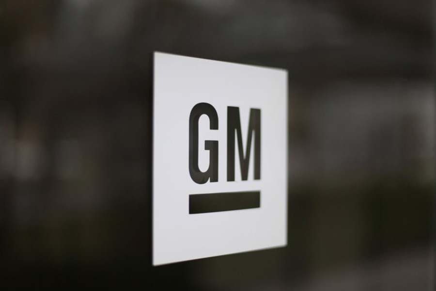 UAW contract with GM expires, increasing risk of strike